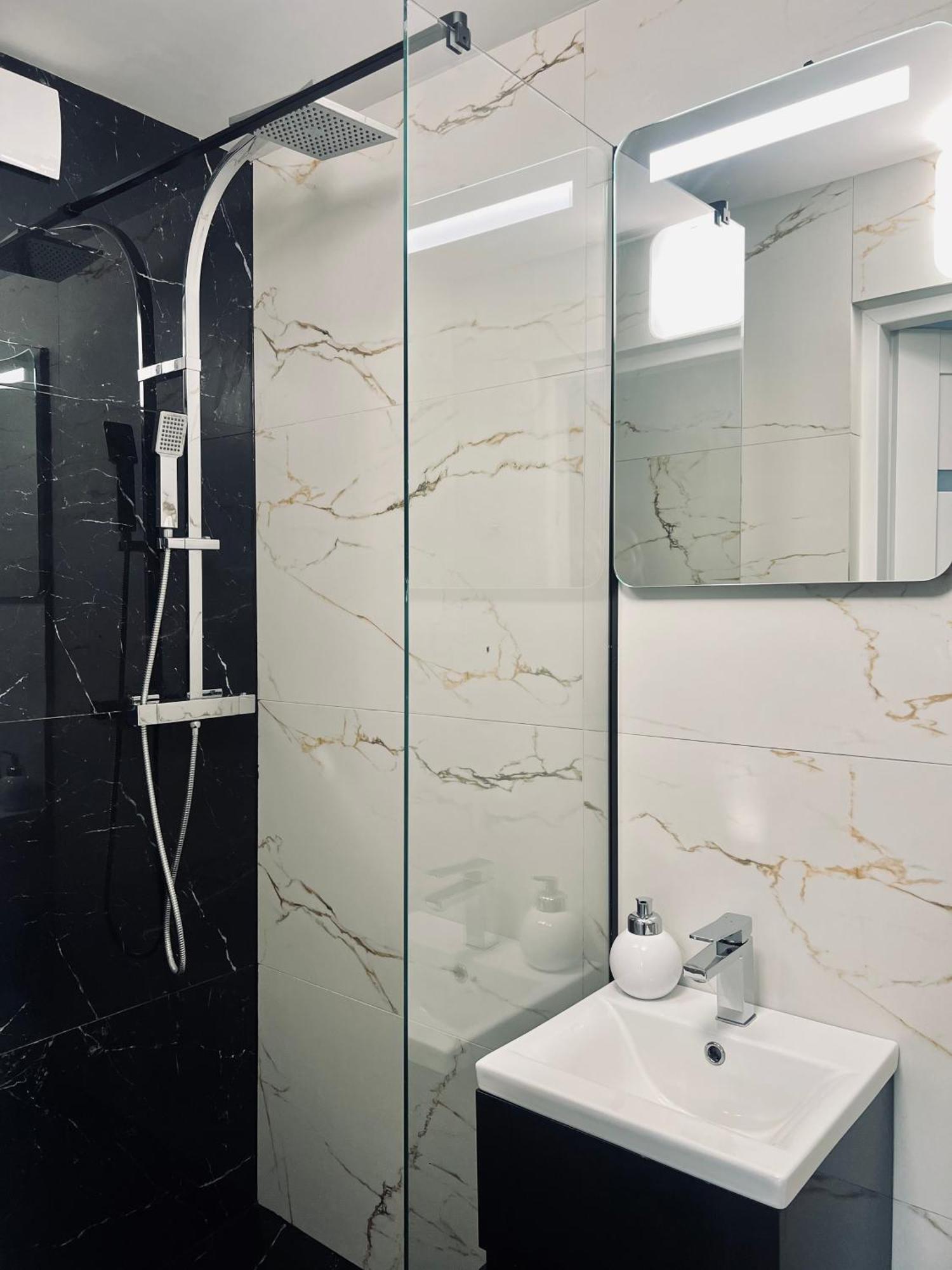 Apartamenty Modrzewiowa Zator Piotrowice  Ngoại thất bức ảnh